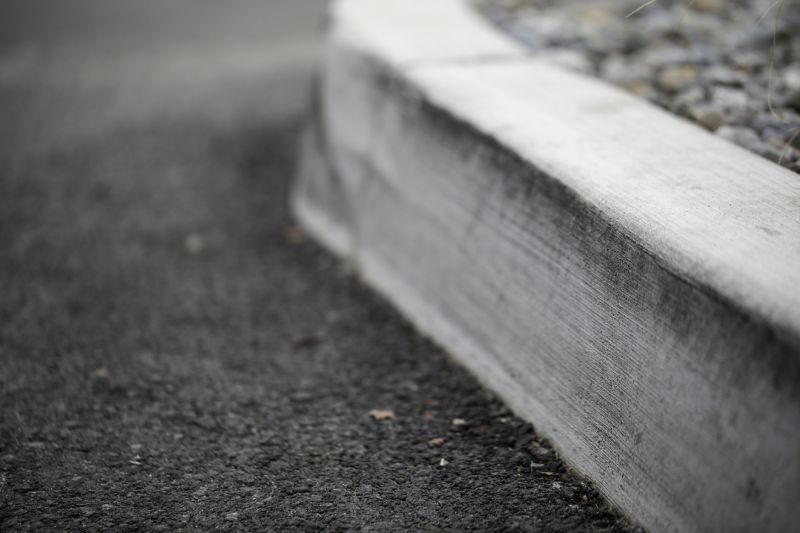 Asphalt Curb Repair